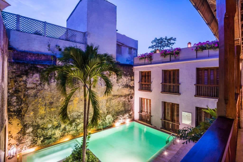 Ananda Hotel Boutique - 7