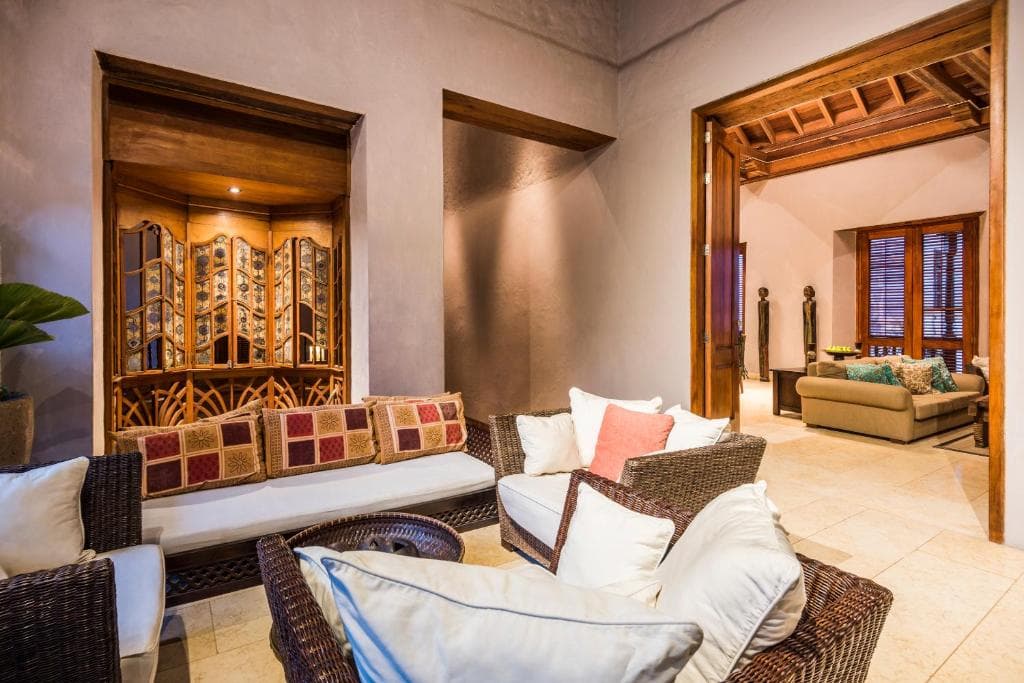 Ananda Hotel Boutique - 21
