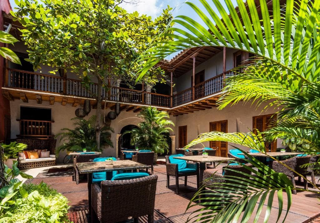 Ananda Hotel Boutique - 25