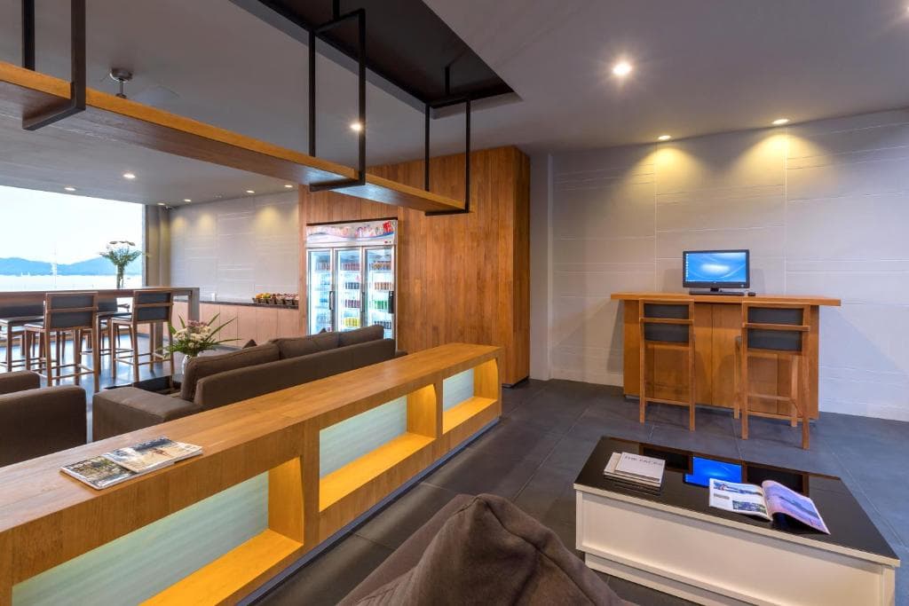 X10 Seaview Suites at Panwa Beach - 35