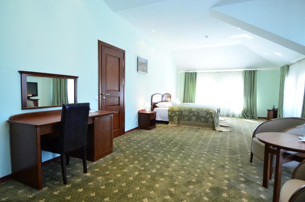 Platinum Hotel - 2