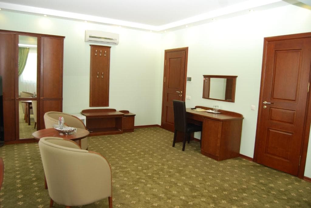 Platinum Hotel - 32