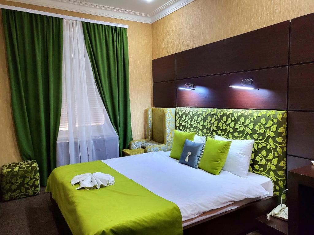 Maxim Pasha Hotel - 1