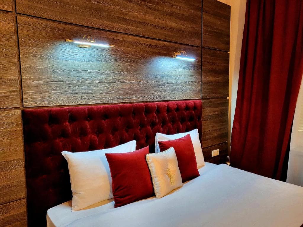 Maxim Pasha Hotel - 9