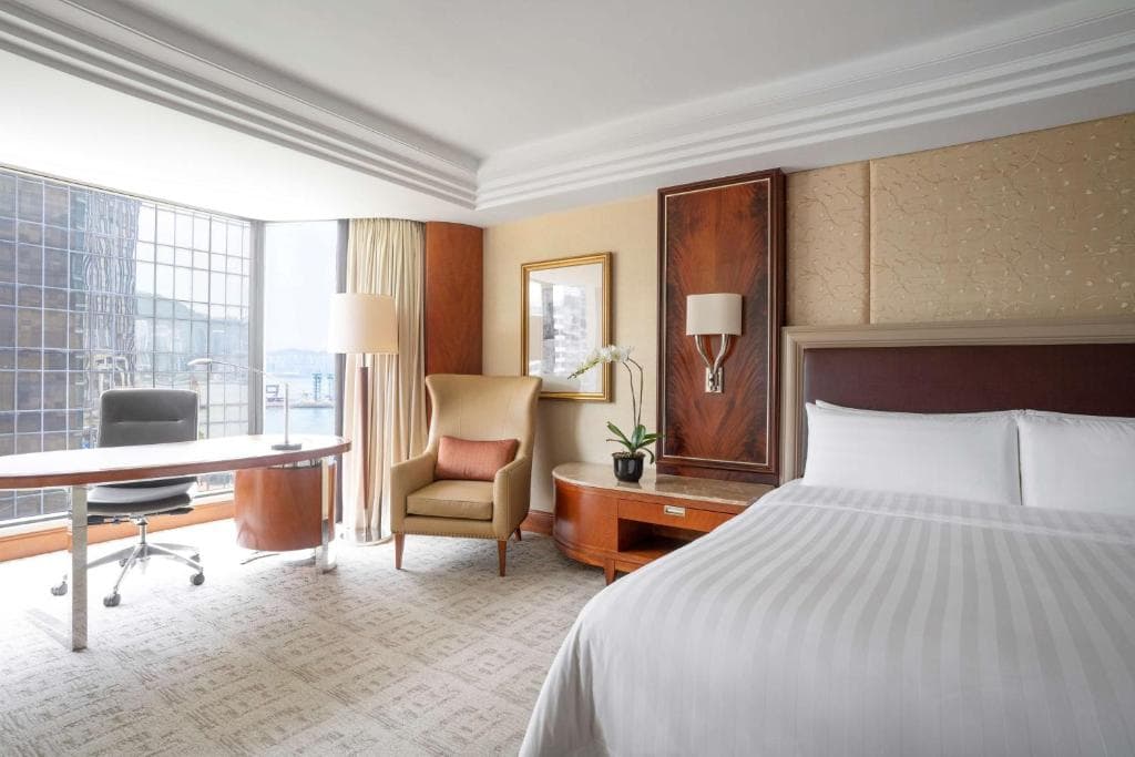 Kowloon Shangri-La, Hong Kong - 11