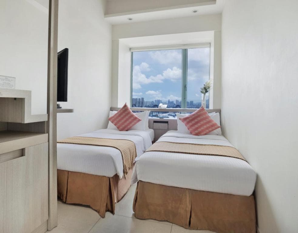 Rambler Oasis Hotel - 14