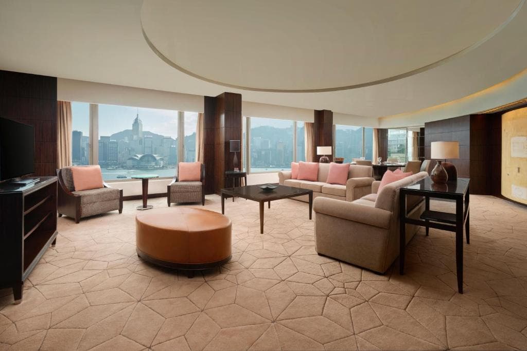 Sheraton Hong Kong Hotel & Towers - 3