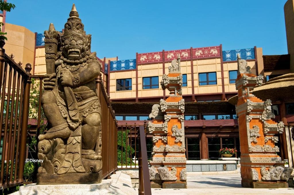 Disney Explorers Lodge - 5