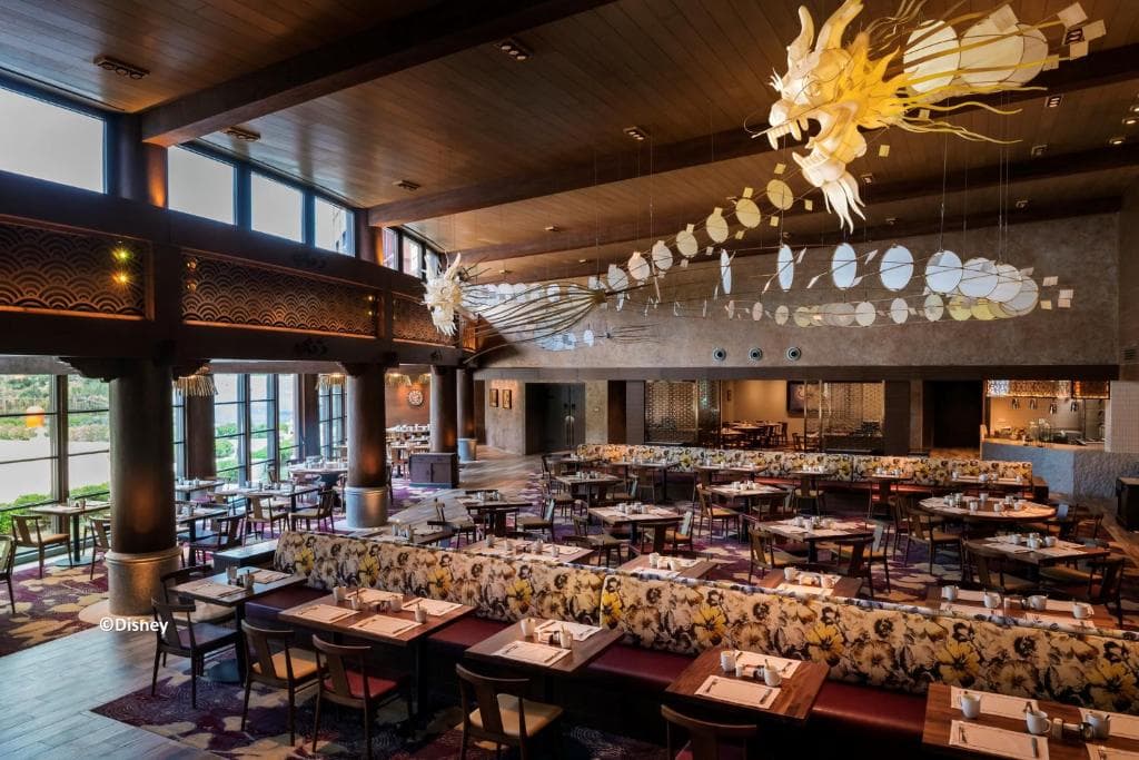 Disney Explorers Lodge - 16