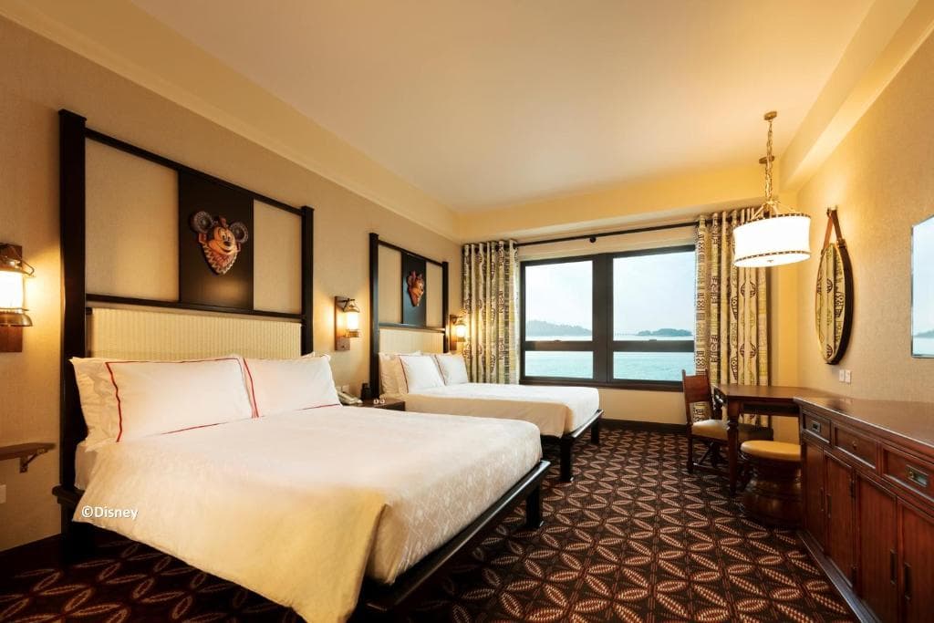 Disney Explorers Lodge - 24