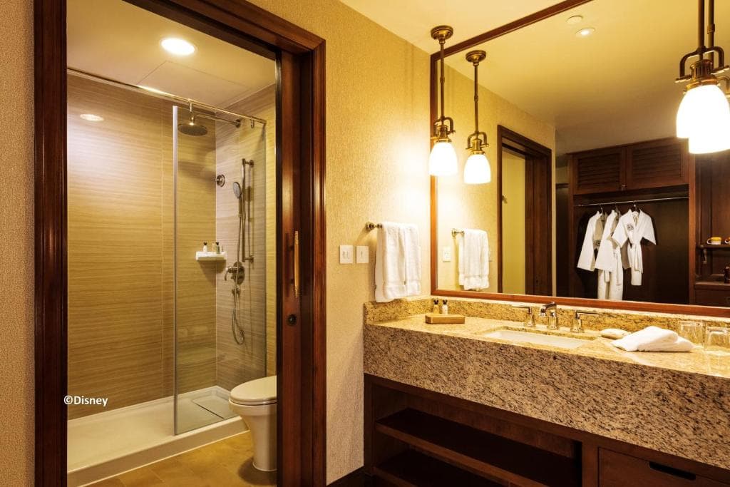 Disney Explorers Lodge - 29
