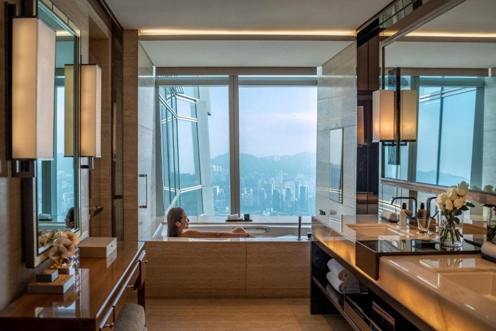 The Ritz-Carlton Hong Kong - 4