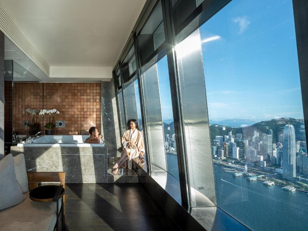 The Ritz-Carlton Hong Kong - 11