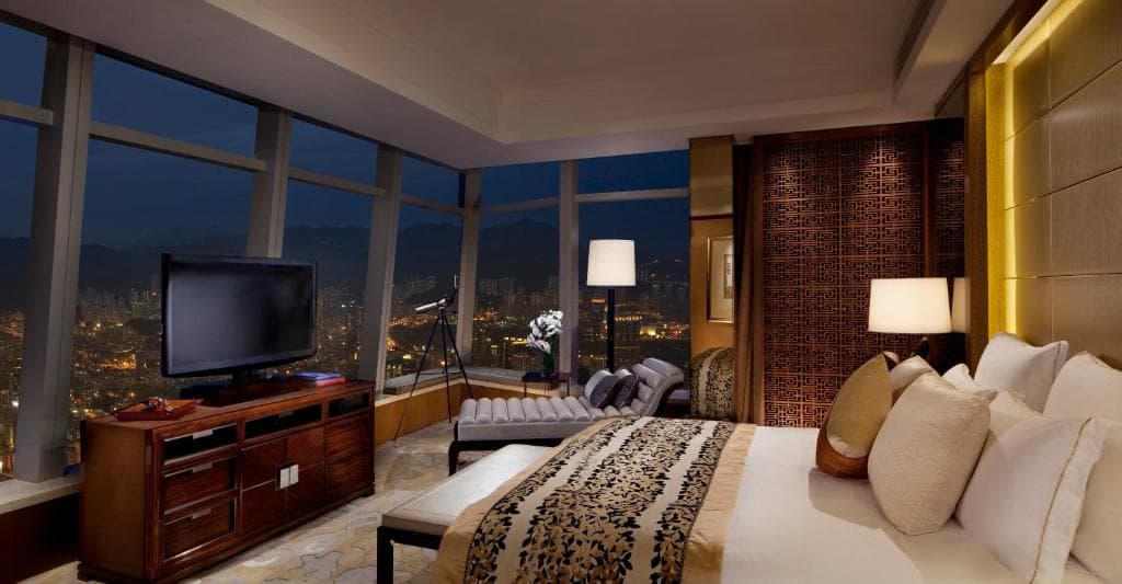 The Ritz-Carlton Hong Kong - 14