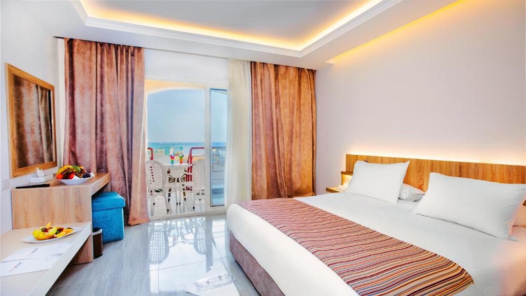Hotel Titanic Beach - 43