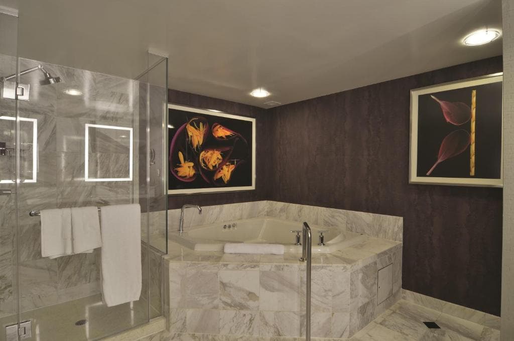 MGM Grand Hotel & Casino - 36