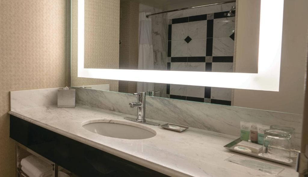MGM Grand Hotel & Casino - 40