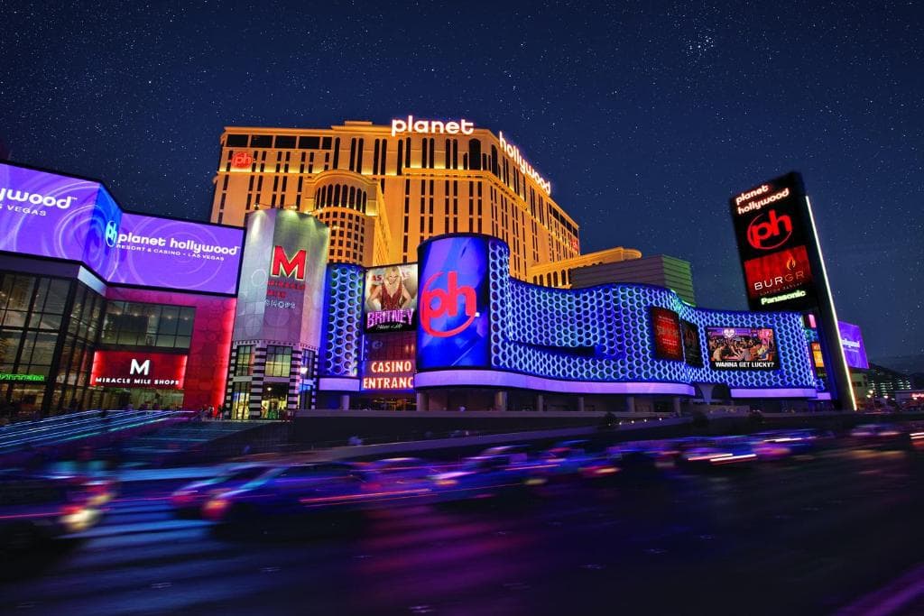Planet Hollywood Resort & Casino - 10