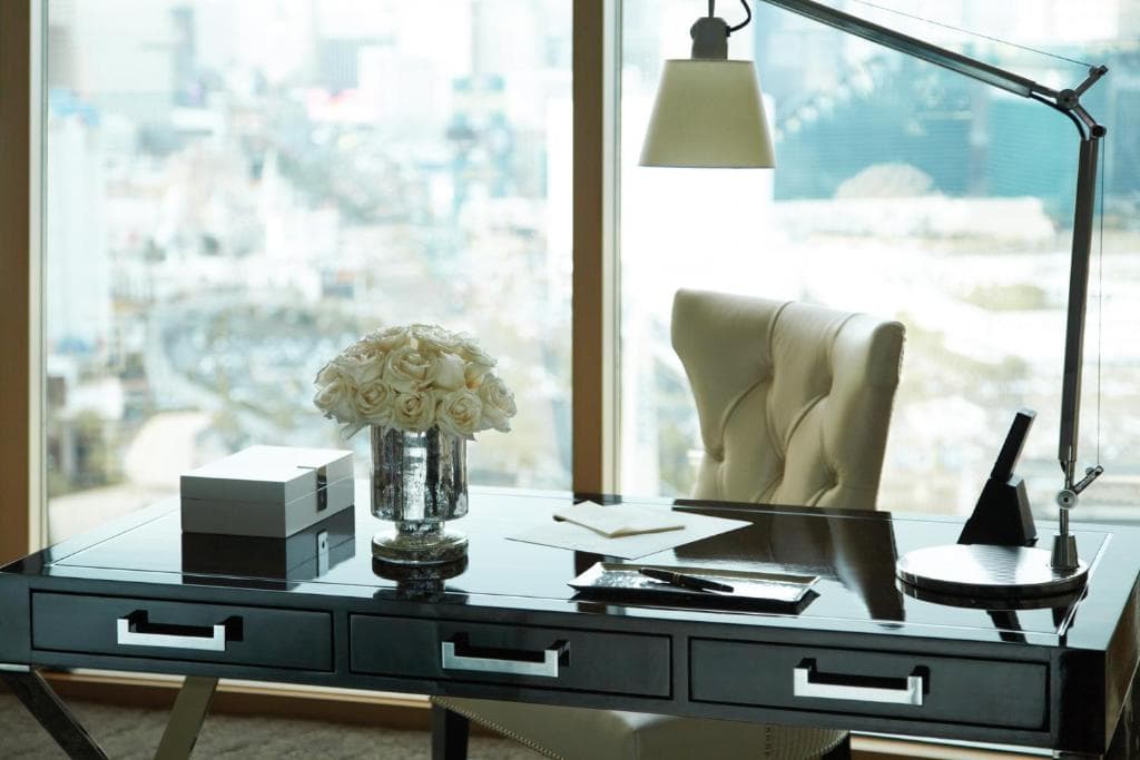 Four Seasons Hotel Las Vegas - 24
