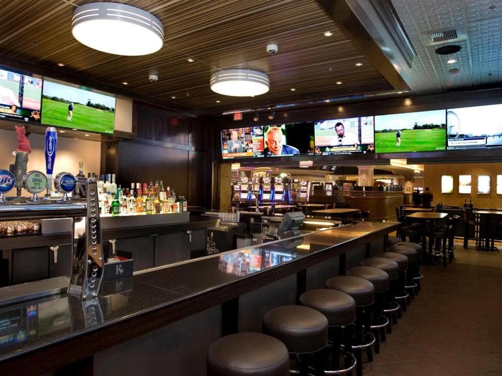 Suncoast Hotel and Casino - 3