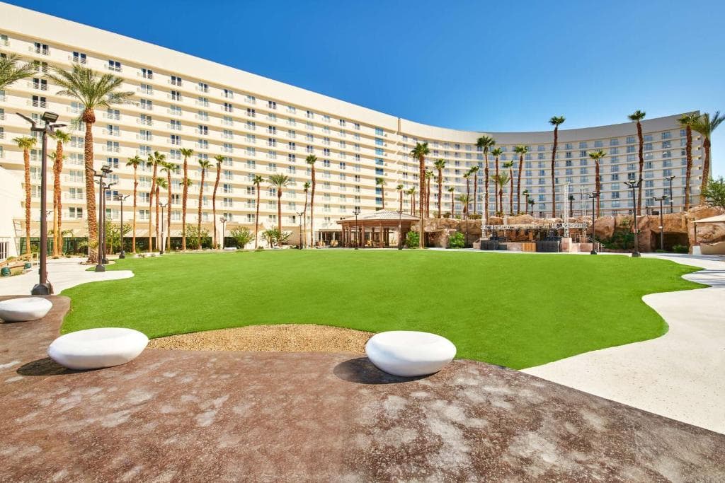 Virgin Hotels Las Vegas, Curio Collection by Hilton - 14