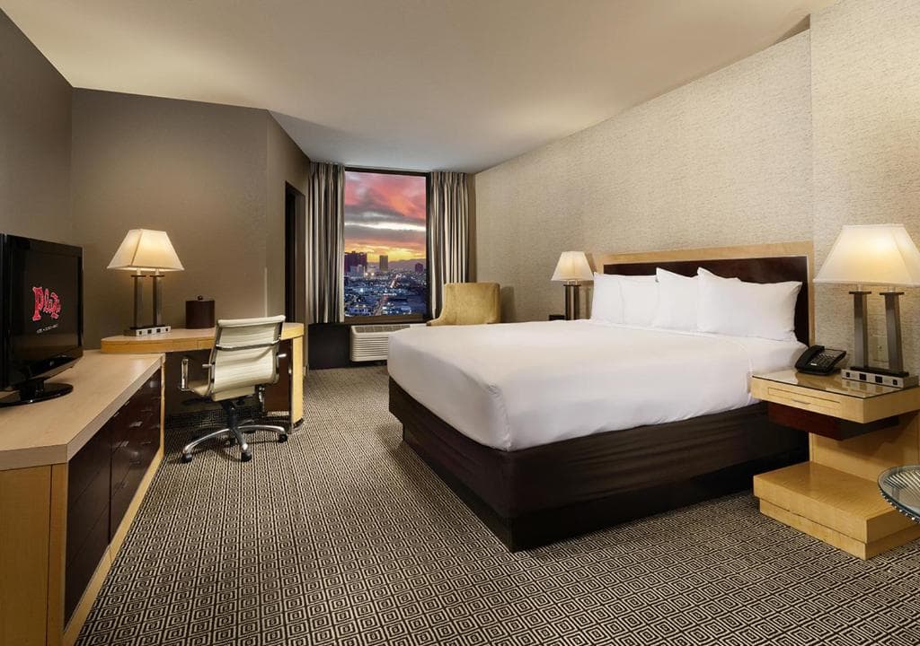 Plaza Hotel & Casino - 2