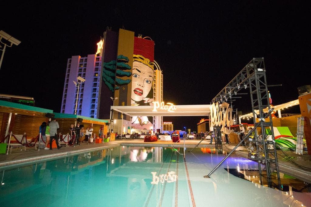 Plaza Hotel & Casino - 4
