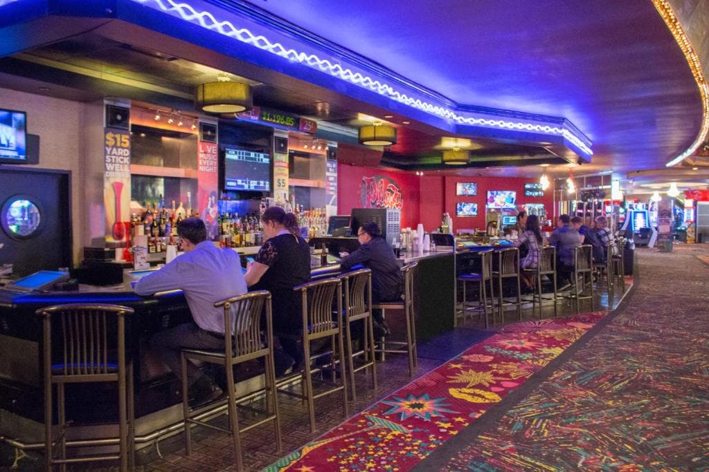 Plaza Hotel & Casino - 5