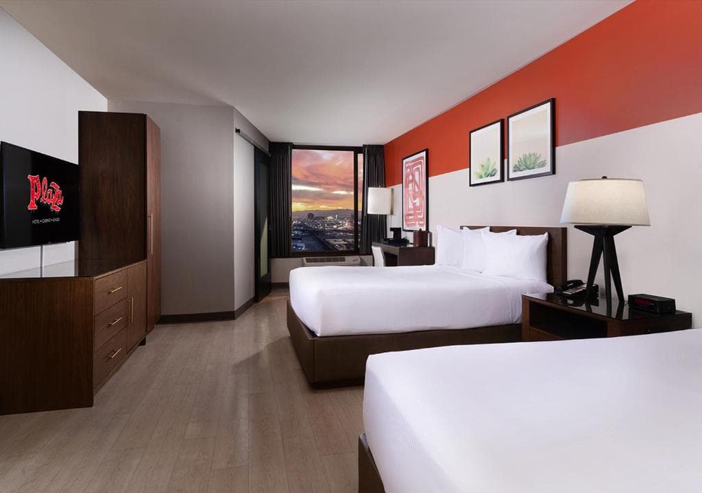 Plaza Hotel & Casino - 7