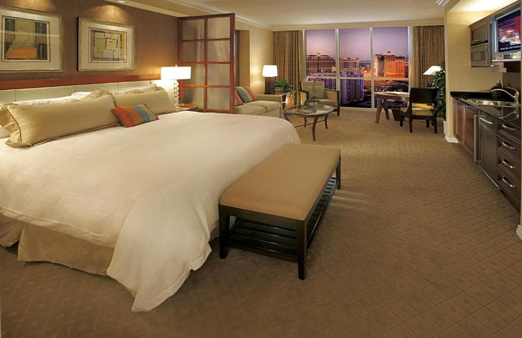 The Signature at MGM Grand - All Suites - 15