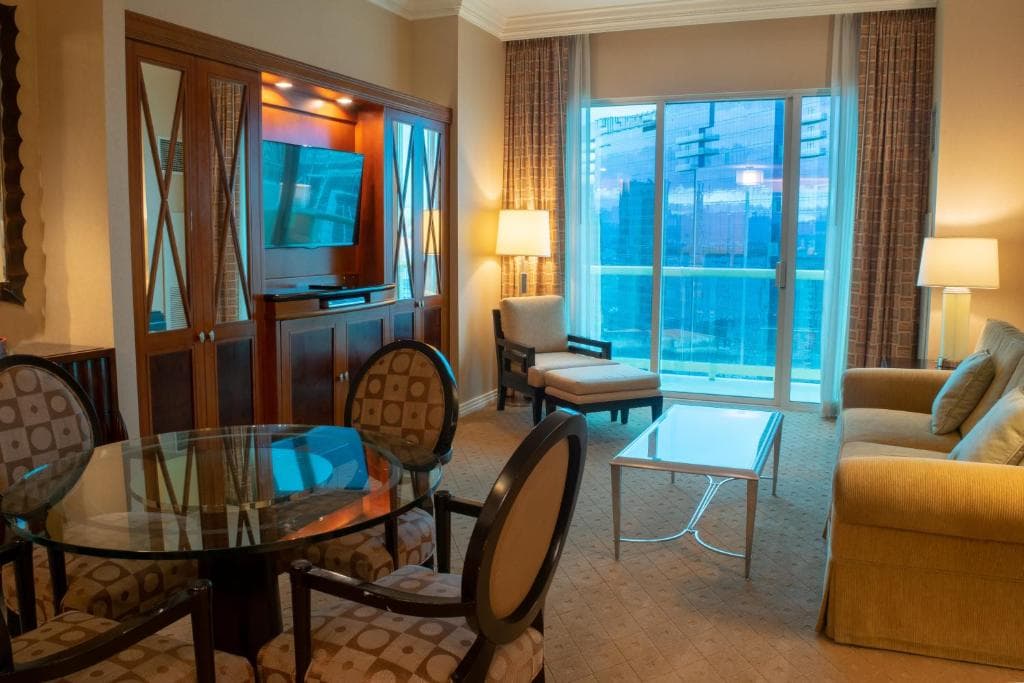 The Signature at MGM Grand - All Suites - 20