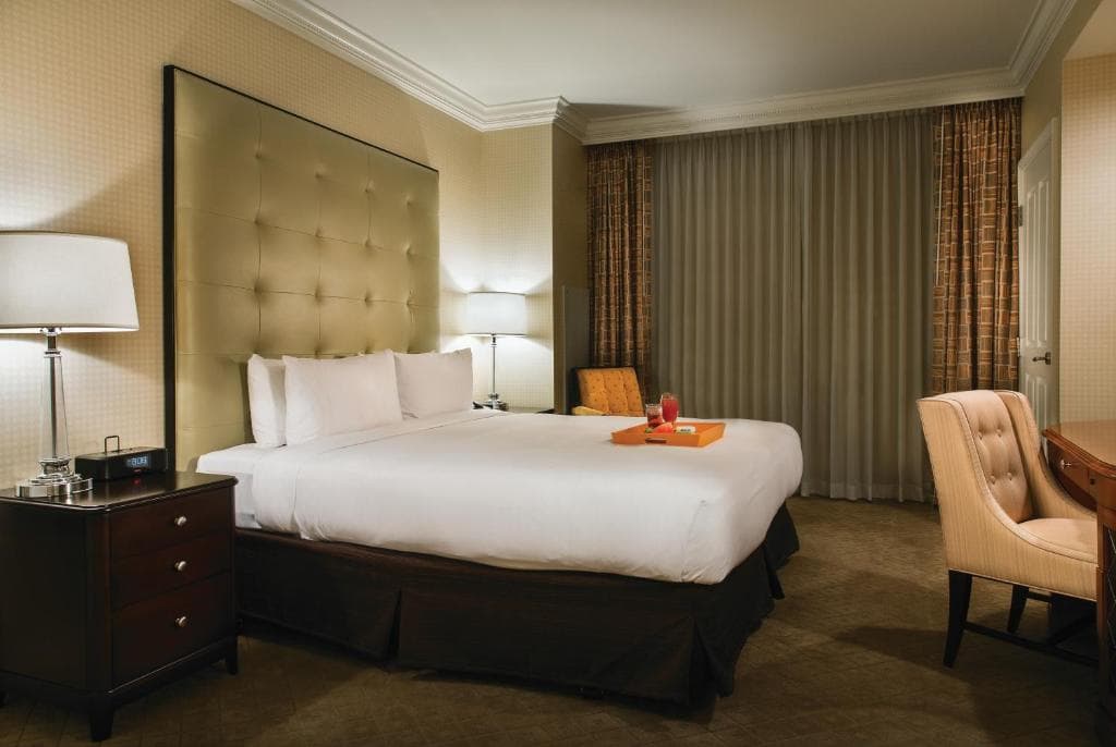 The Signature at MGM Grand - All Suites - 22