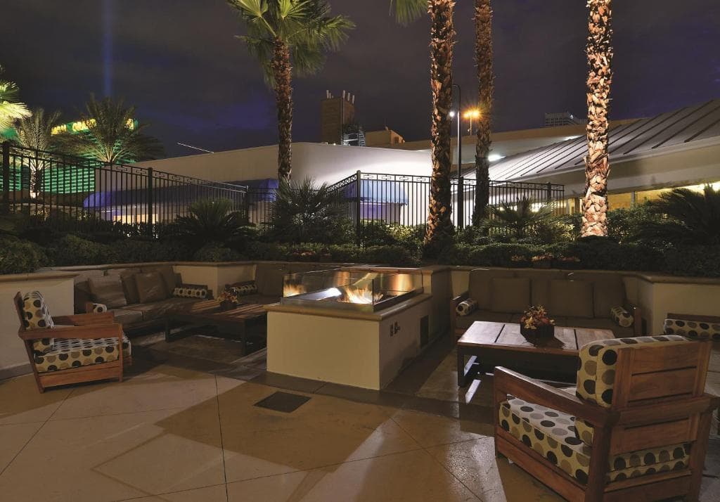 The Signature at MGM Grand - All Suites - 36