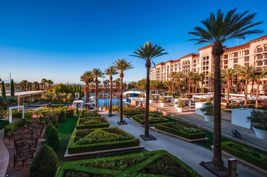 Green Valley Ranch Resort Spa Casino - 17