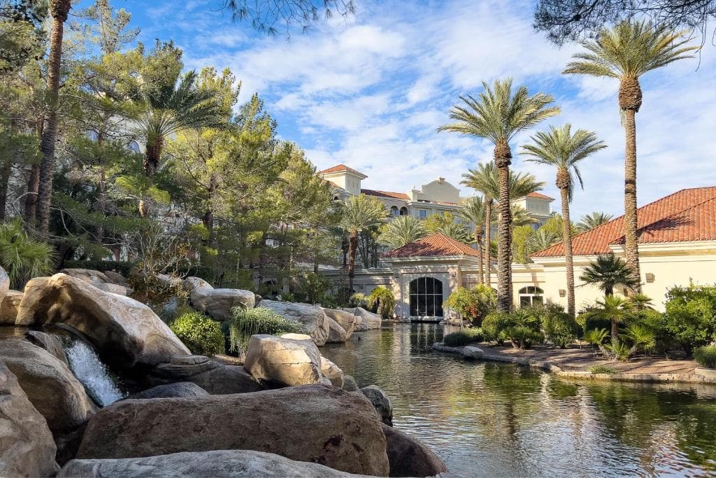 JW Marriott Las Vegas Resort and Spa - 4