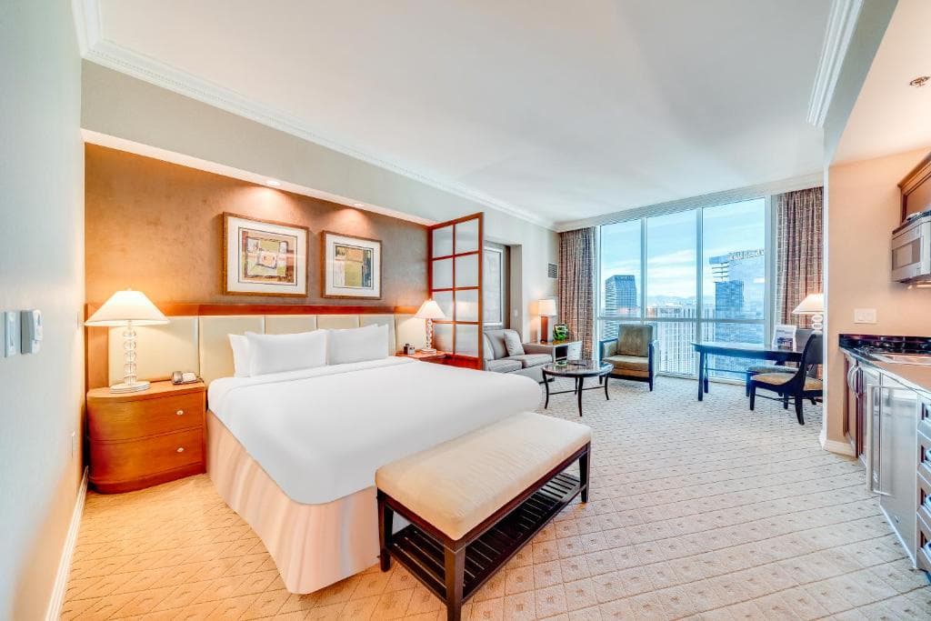 Jet Luxury at The Signature Condo Hotel - 20