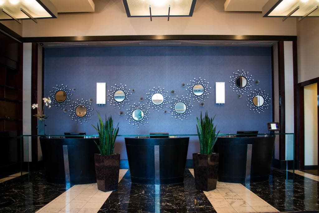 The Platinum Hotel - 10