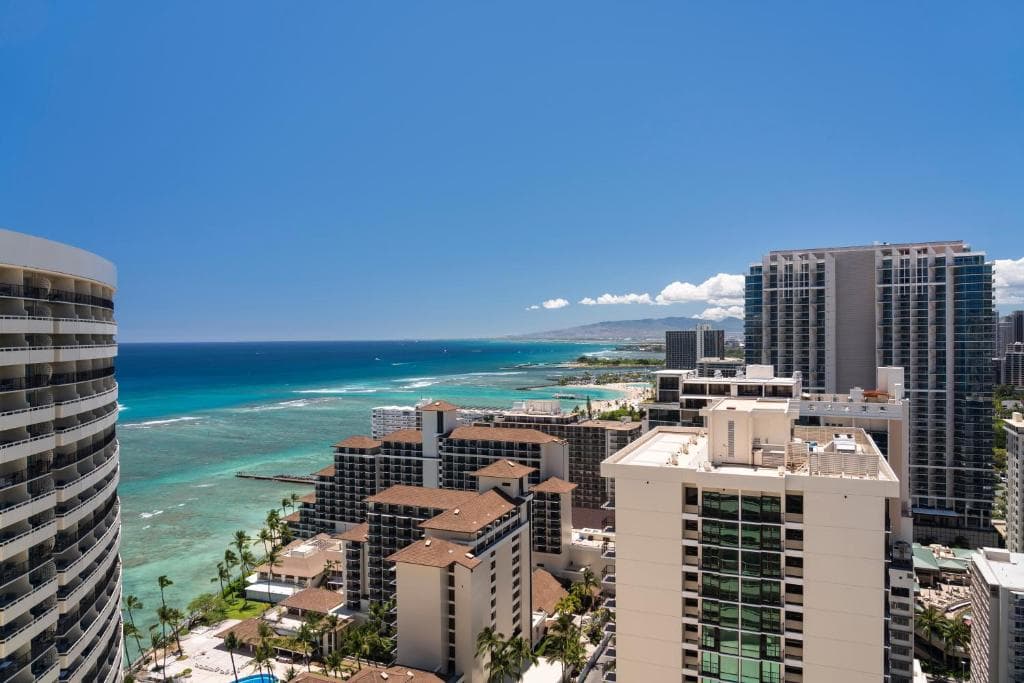 Sheraton Waikiki Beach Resort - 6