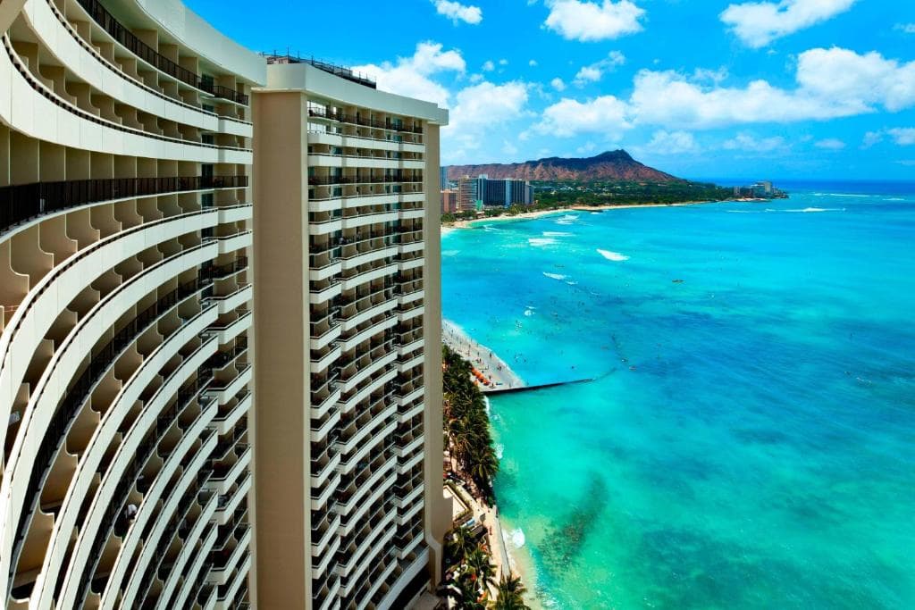 Sheraton Waikiki Beach Resort - 13