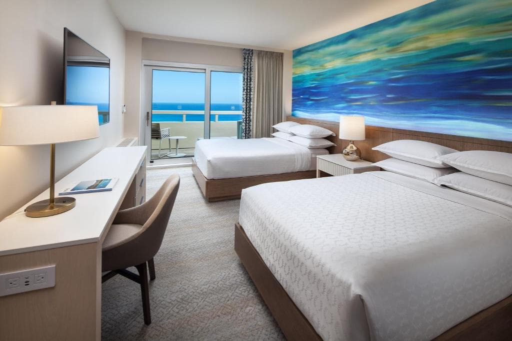 Sheraton Waikiki Beach Resort - 28