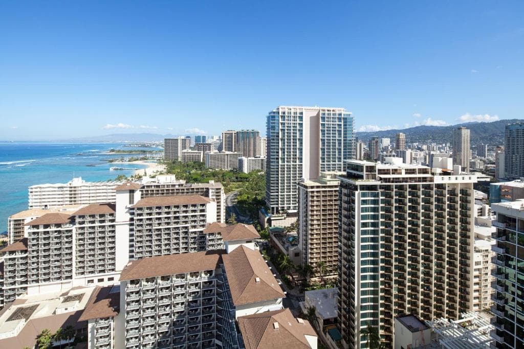Sheraton Waikiki Beach Resort - 44