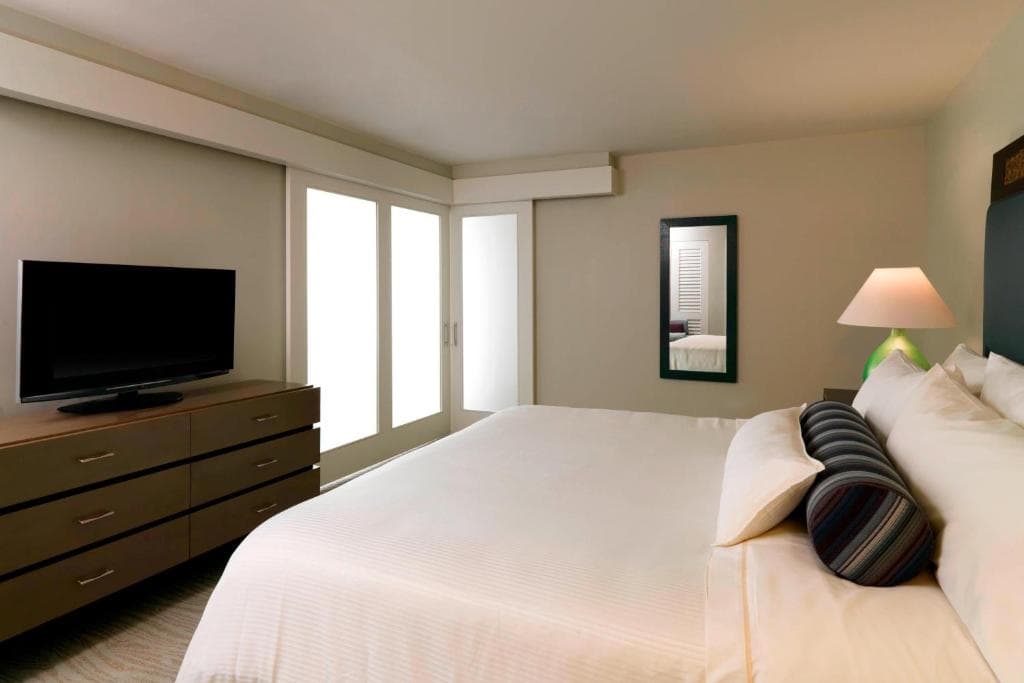 Moana Surfrider, A Westin Resort & Spa, Waikiki Beach - 33