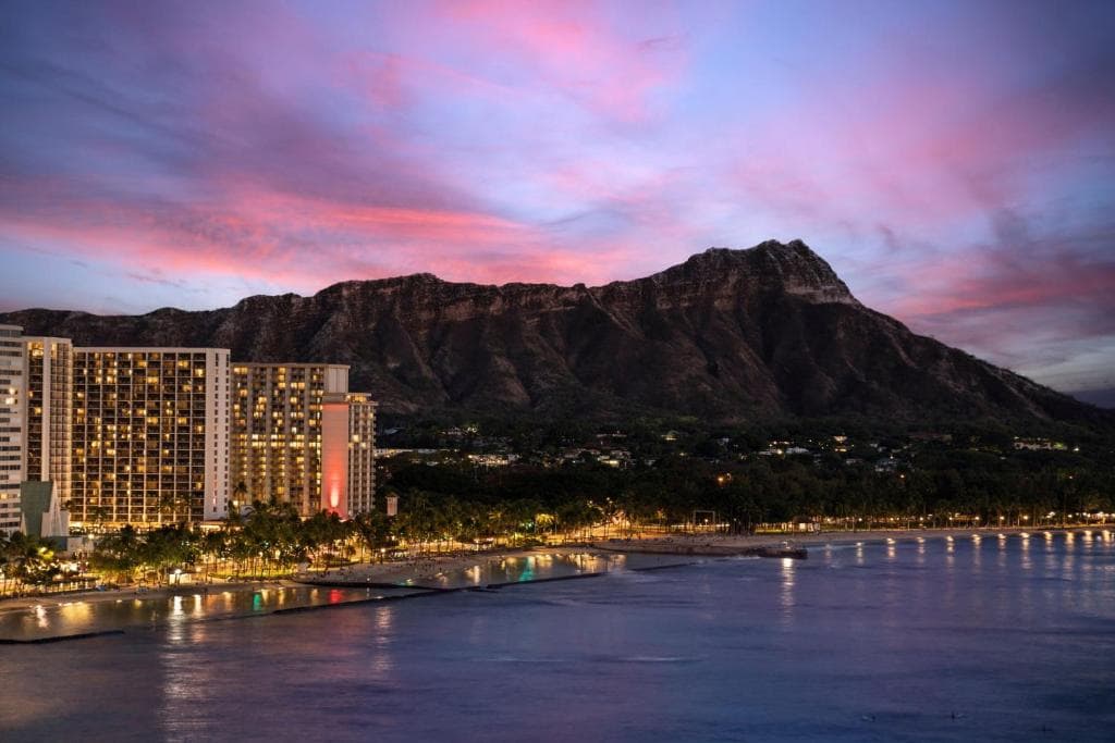 Waikiki Beach Marriott Resort & Spa - 5
