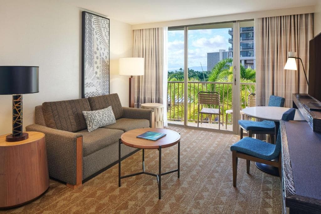Embassy Suites by Hilton Waikiki Beach Walk - 21