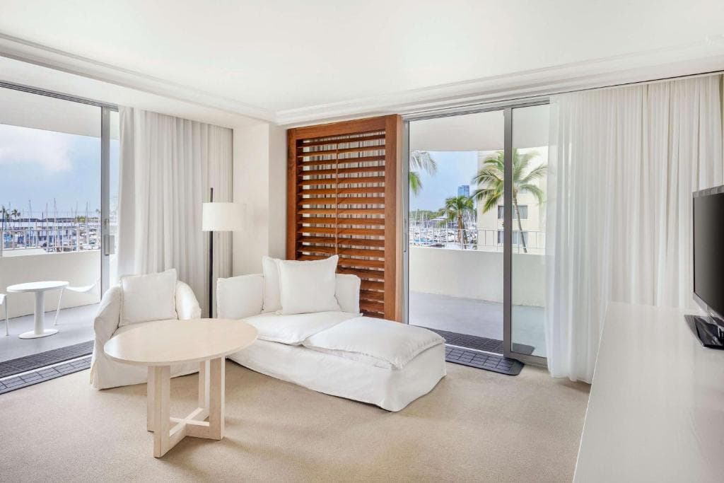 Hilton Vacation Club The Modern Honolulu - 2