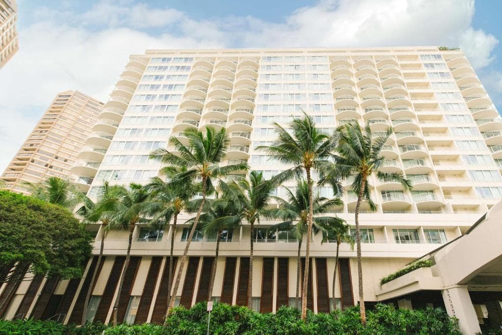 Hilton Vacation Club The Modern Honolulu - 8