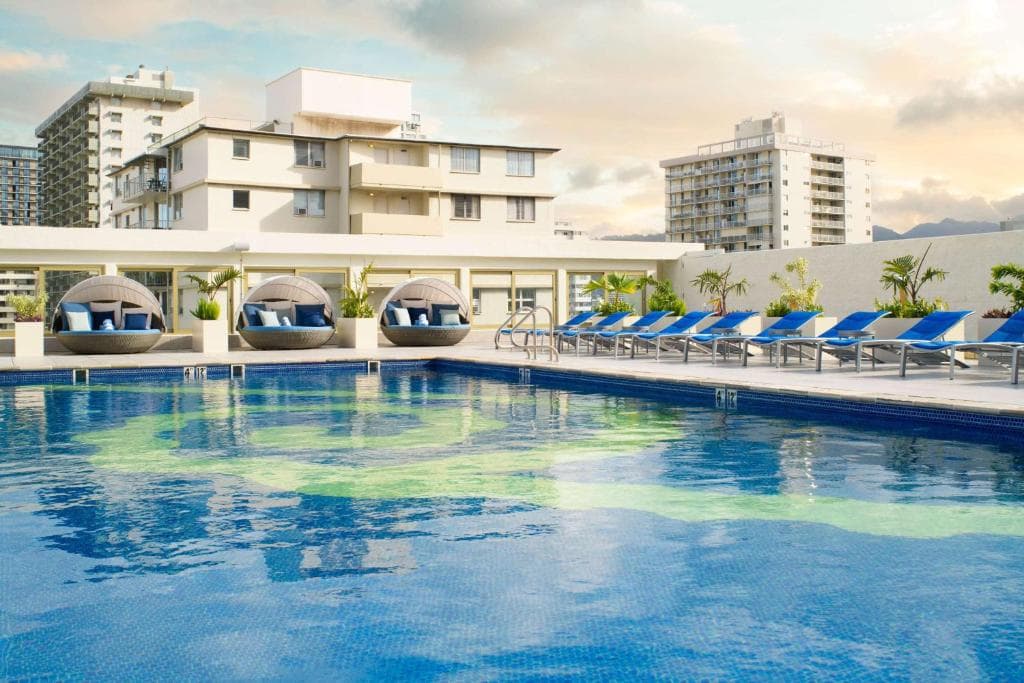 Hilton Waikiki Beach Resort & Spa - 23