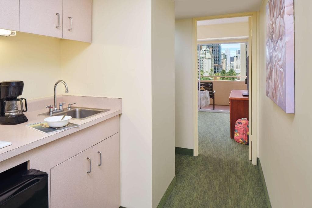 Waikiki Malia - 22