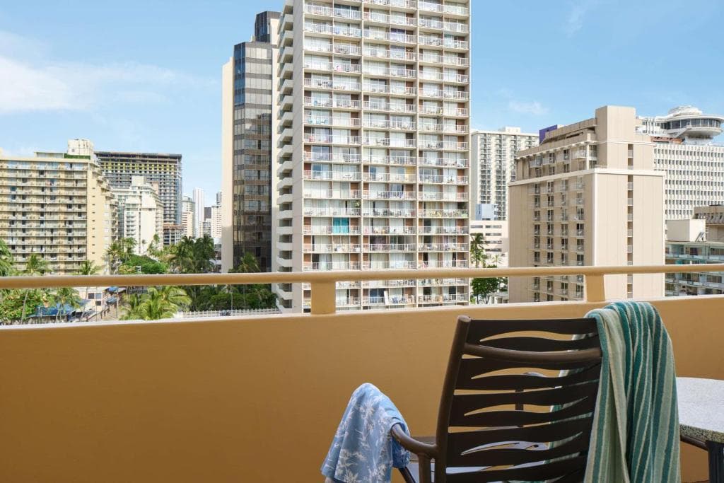 Waikiki Malia - 23