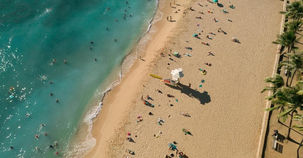 Kaimana Beach Hotel - 14